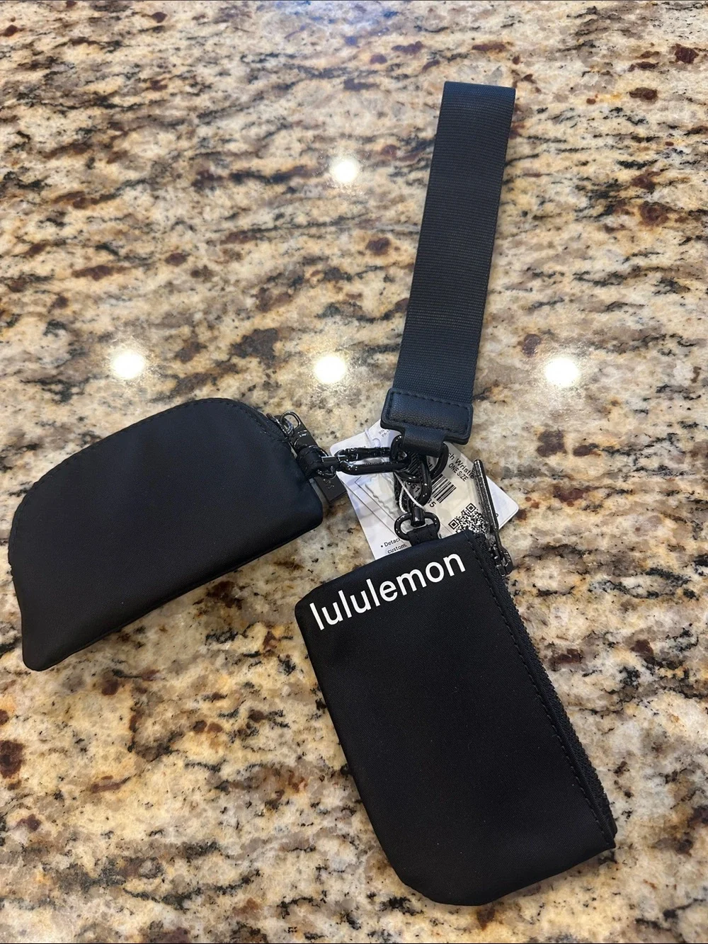 Lululemon Dual Pouch Wristlet - NWT - Black